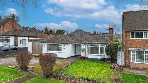 Kempson Avenue, Sutton Coldfield, West Midlands B72