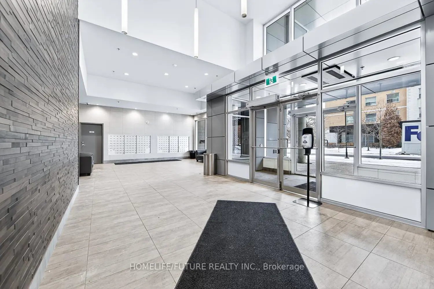 Additional image 3 of 318 Spruce Street 1601