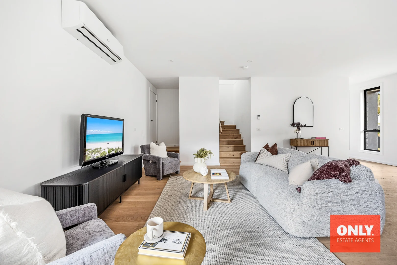 Additional image 3 of 3/13-17 Argus Crescent, Doncaster East VIC 3109