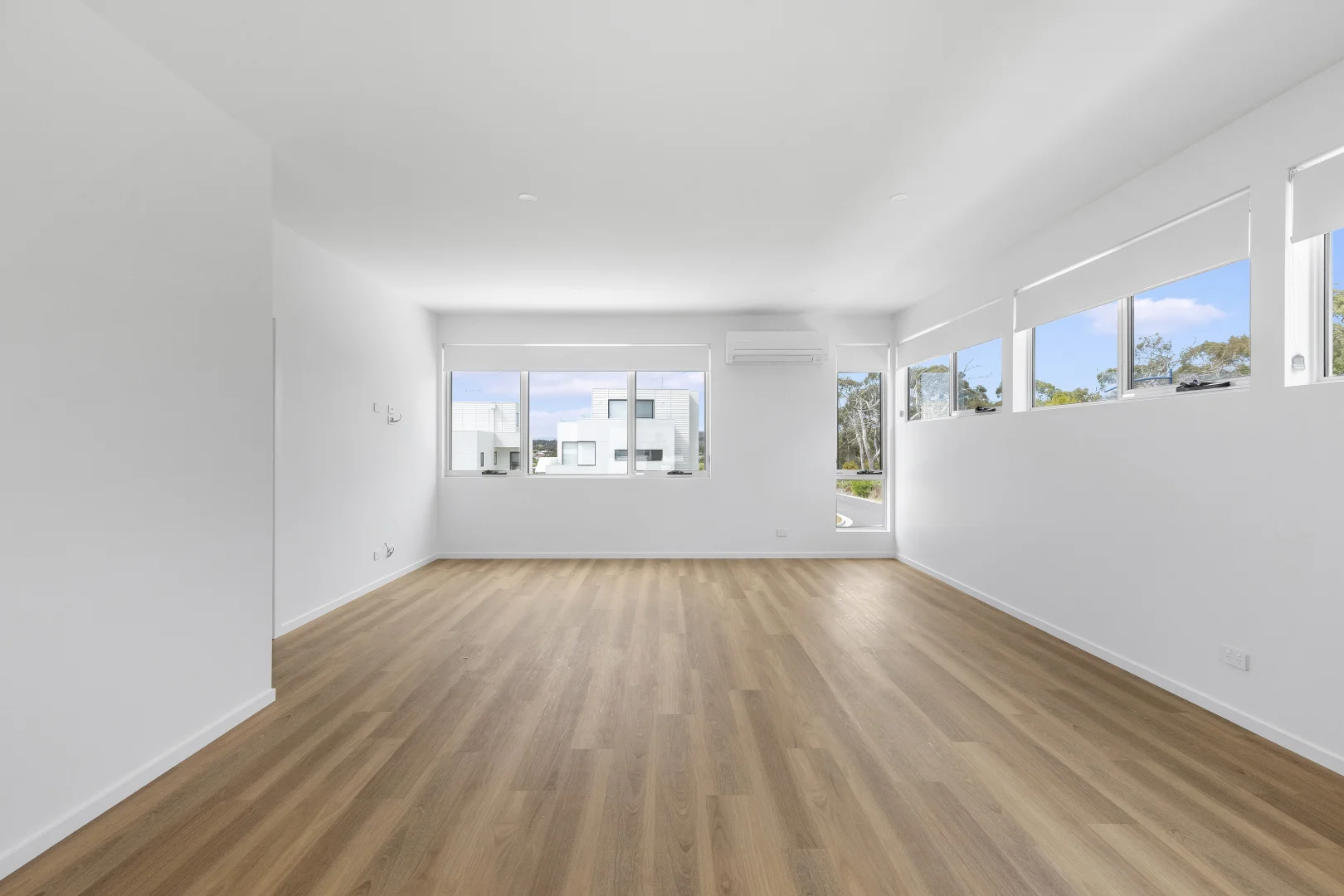 Additional image 11 of 1,2&3/60 Taroona Street, Hawley Beach TAS 7307