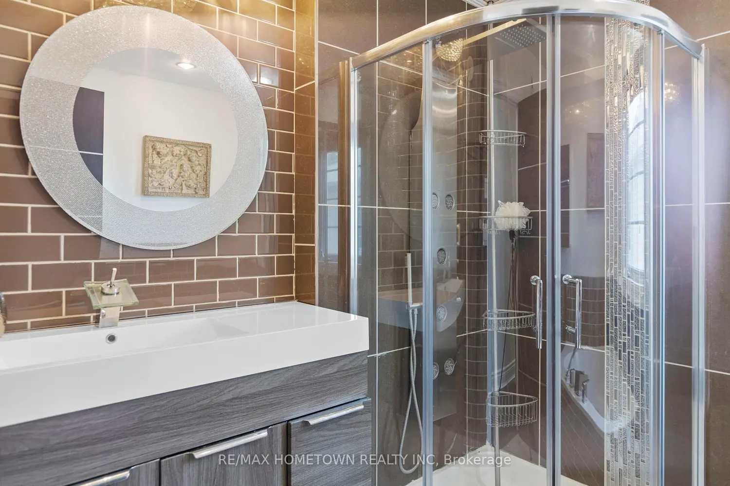 Additional image 8 of 1020 Crestwood Drive