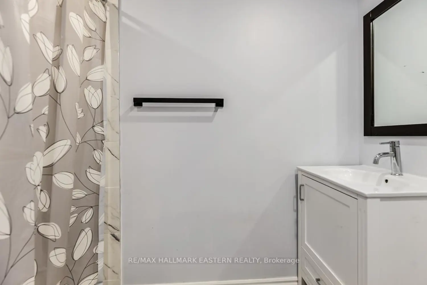 Additional image 12 of 996 Sydenham Road #34