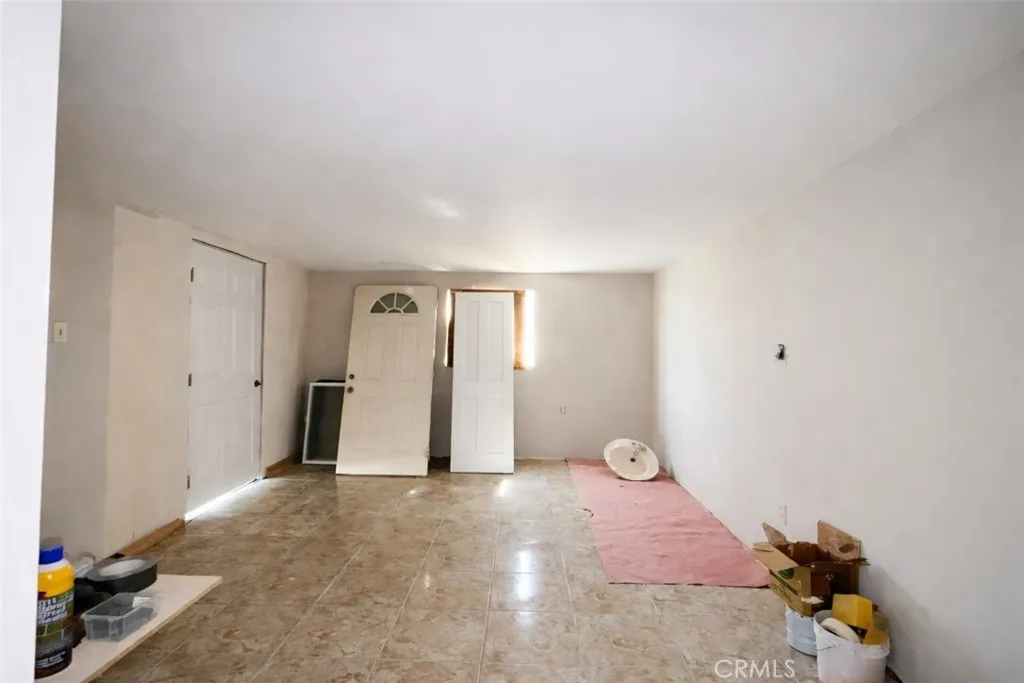 Additional image 10 of 328 N Helena St, Ridgecrest, CA 93555