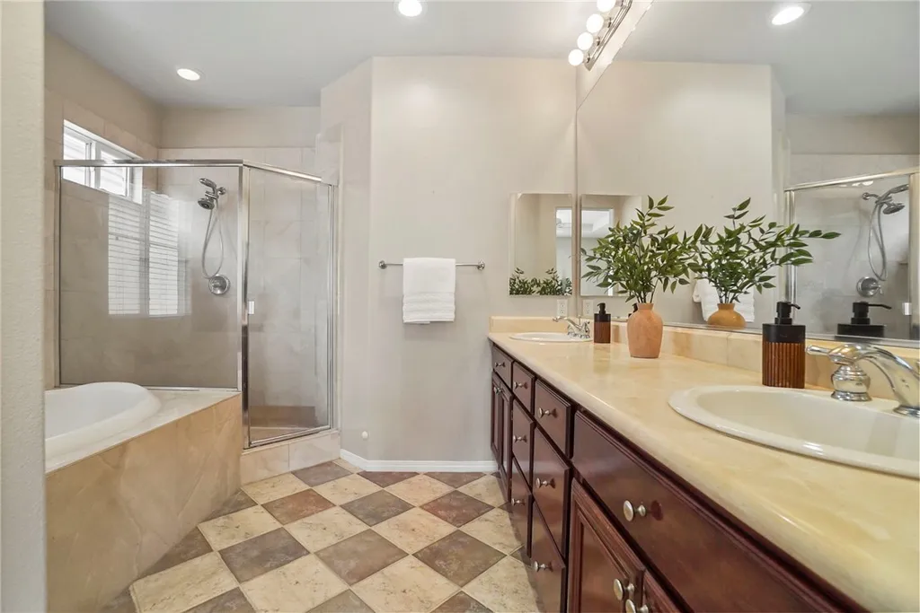 Additional image 27 of 7831 Daisy Circle, Huntington Beach, CA 92648