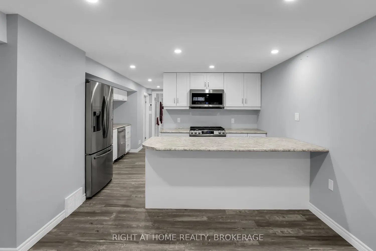 Additional image 10 of 4423 Dennis Avenue