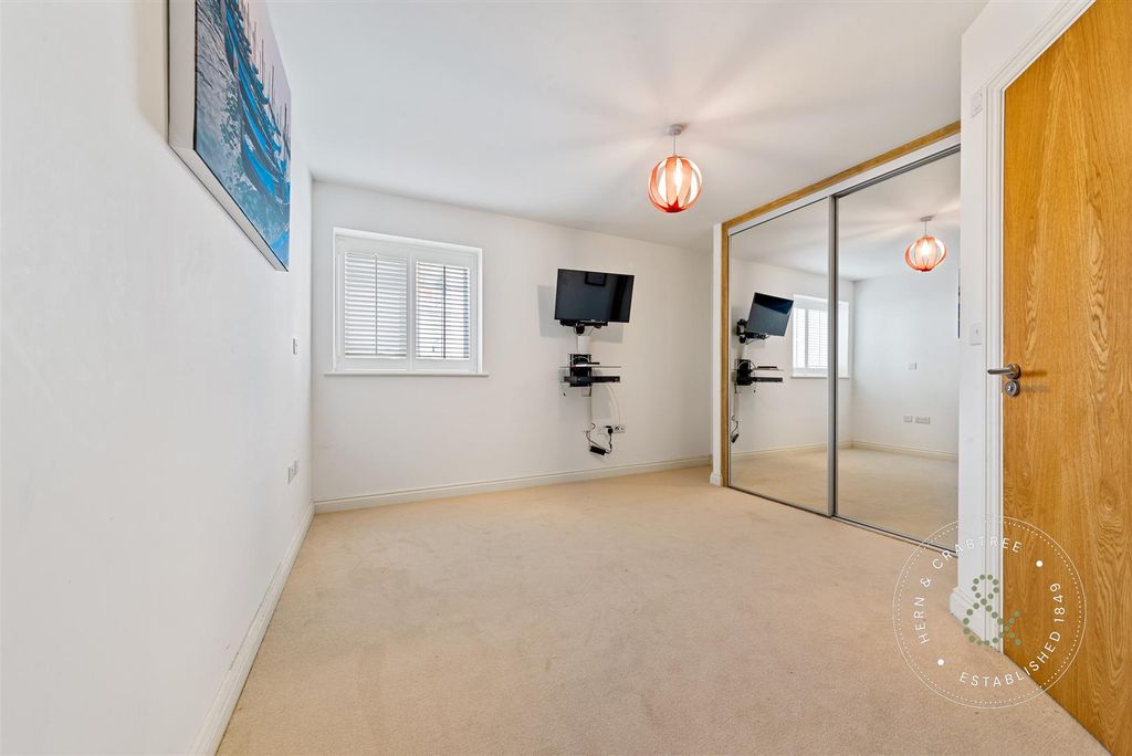 Additional image 9 of 2 bed flat for saleThe Retreat, The Chantry, Llandaff, Cardiff CF5