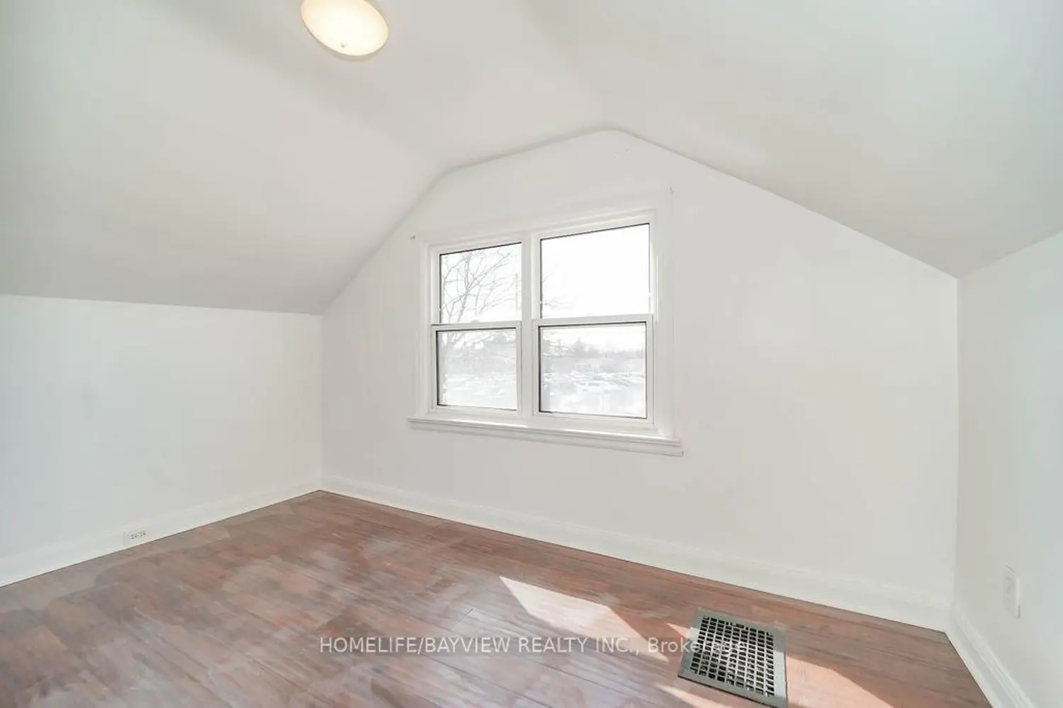 Additional image 17 of 187 Park Road