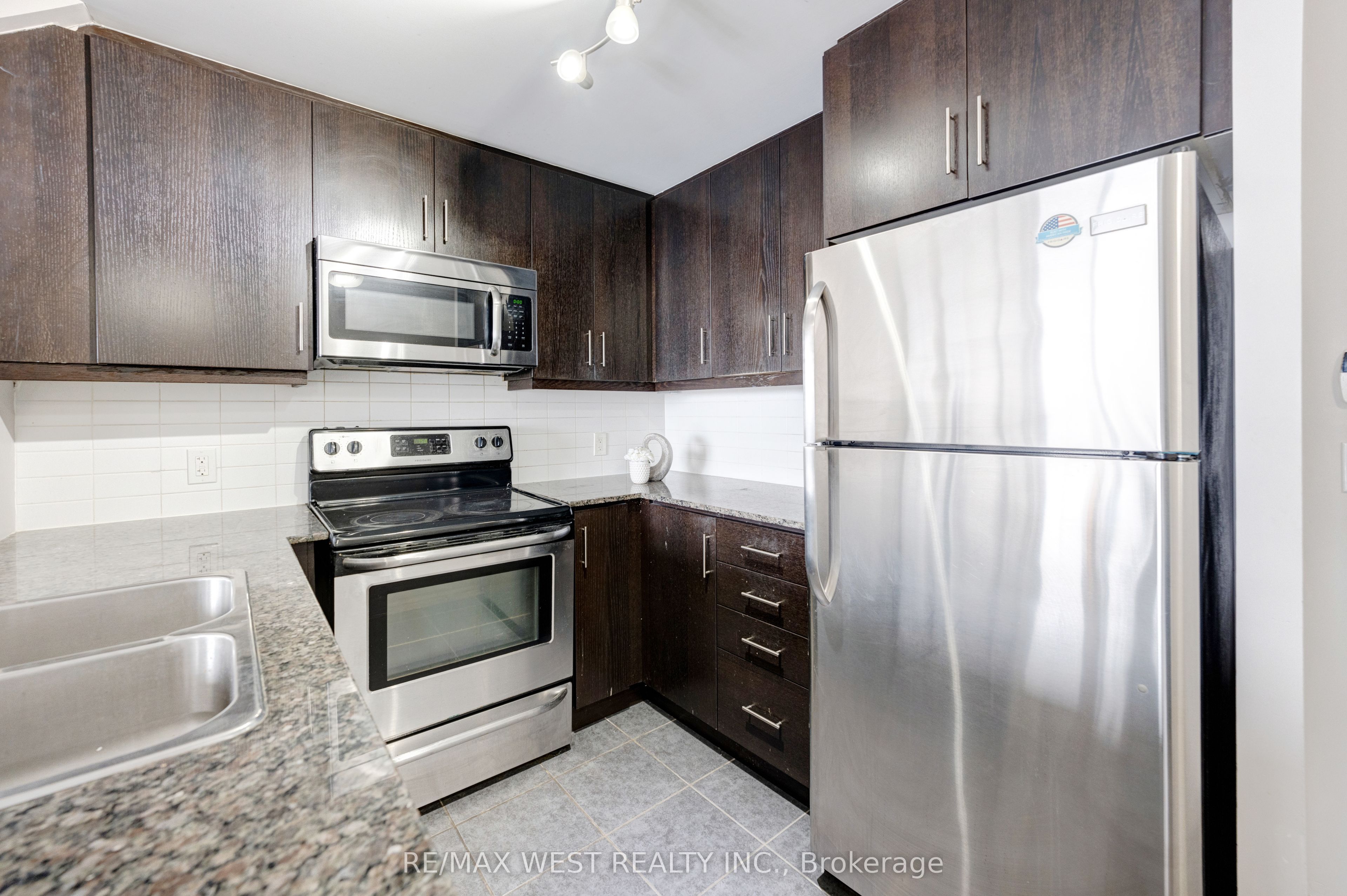Additional image 6 of 627-15 James Finlay Way, Toronto, ON, M3M 0B3