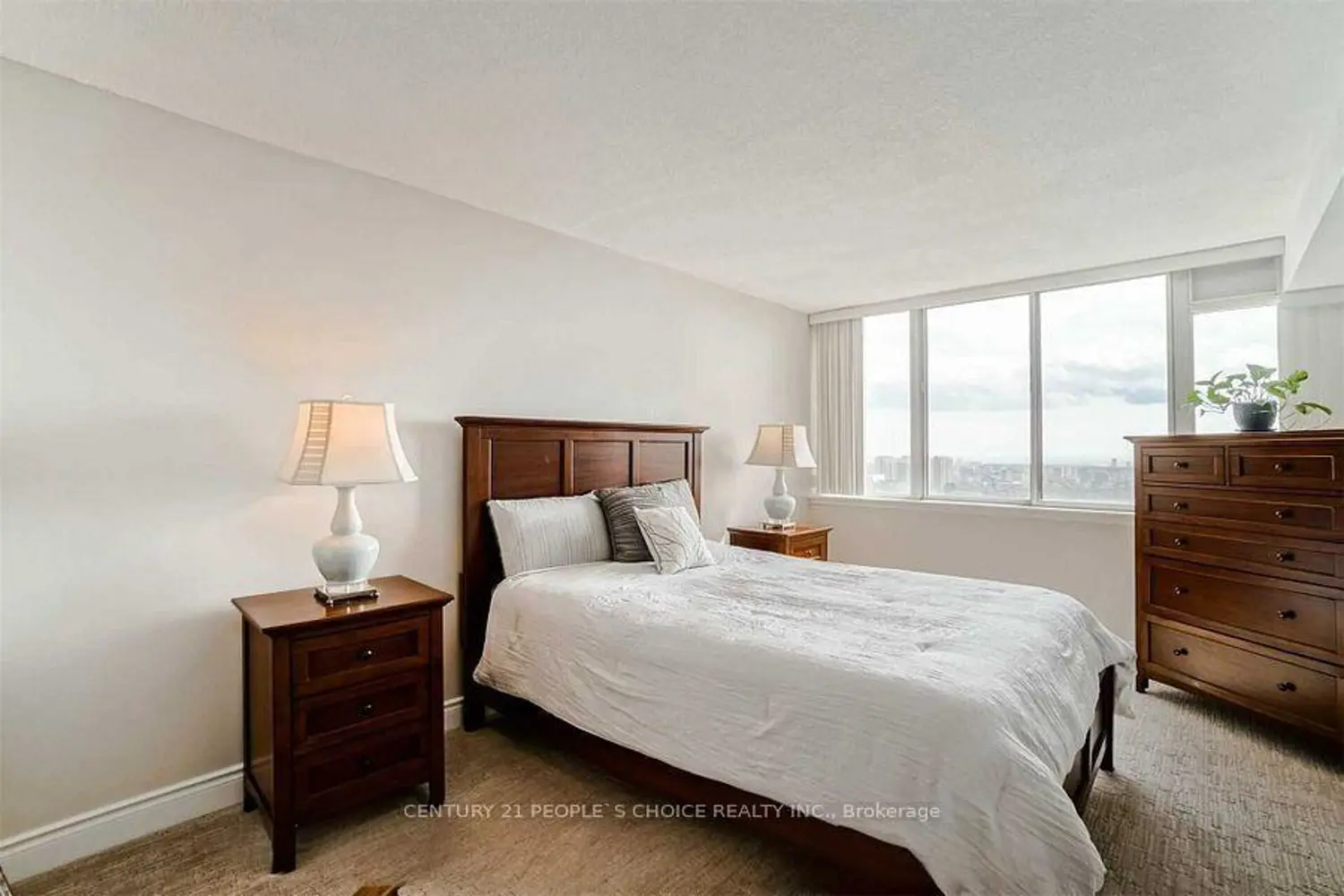 Additional image 9 of 350 Webb Drive 2010