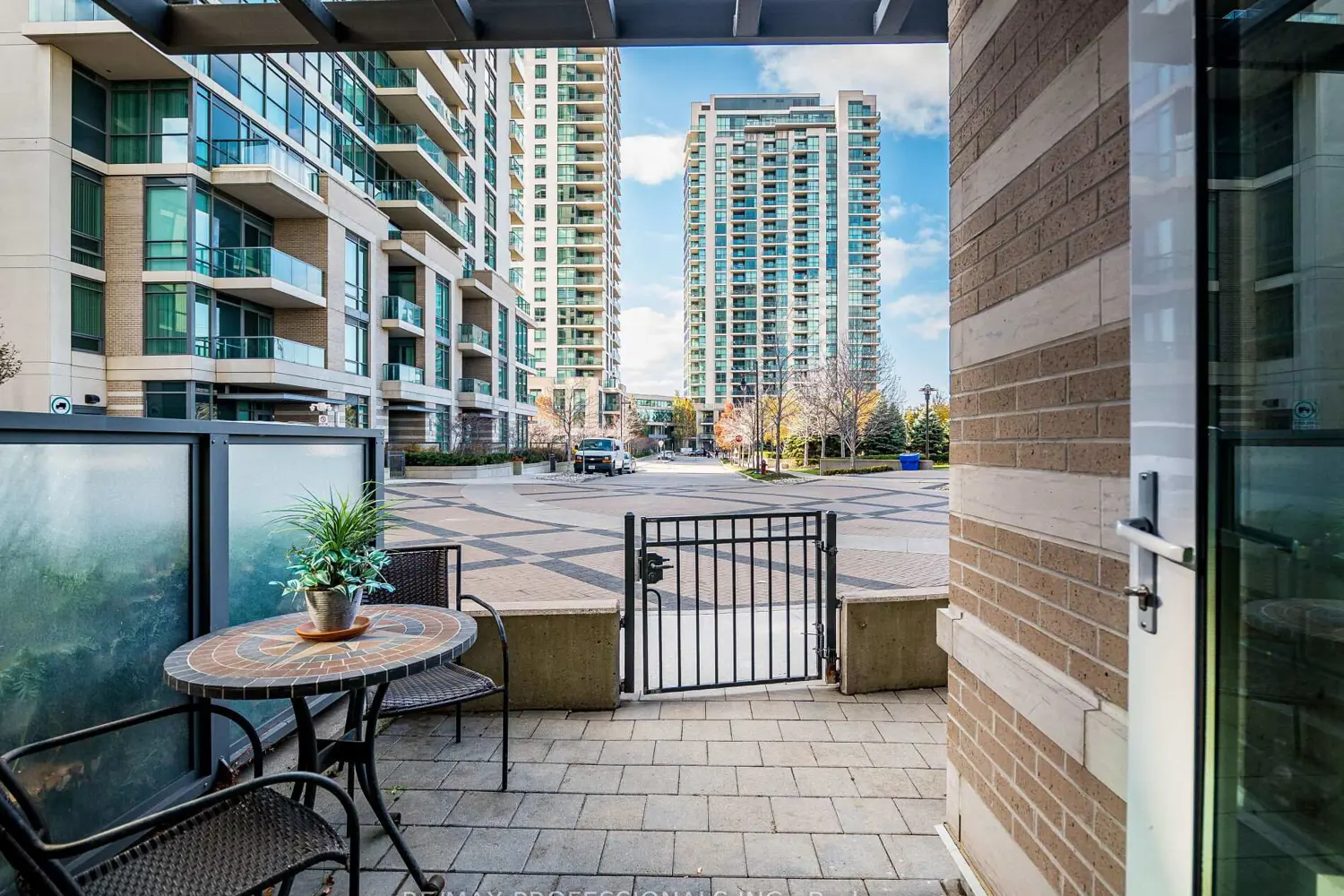Additional image 17 of 205 Sherway Gardens Road 105