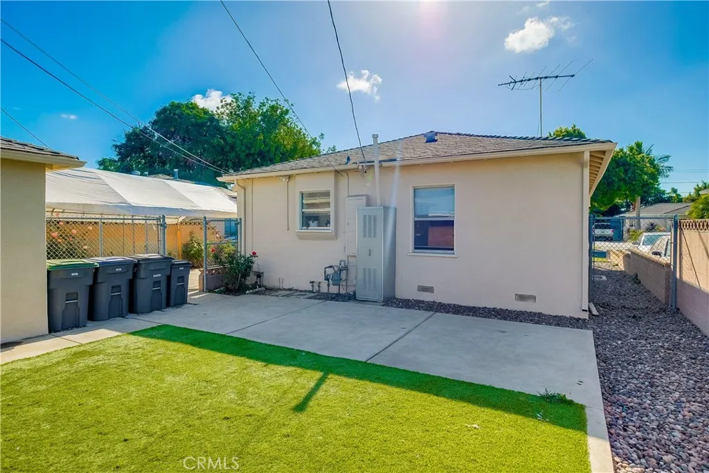 Additional image 88 of 2709 E Van Buren St, Long Beach, CA 90810