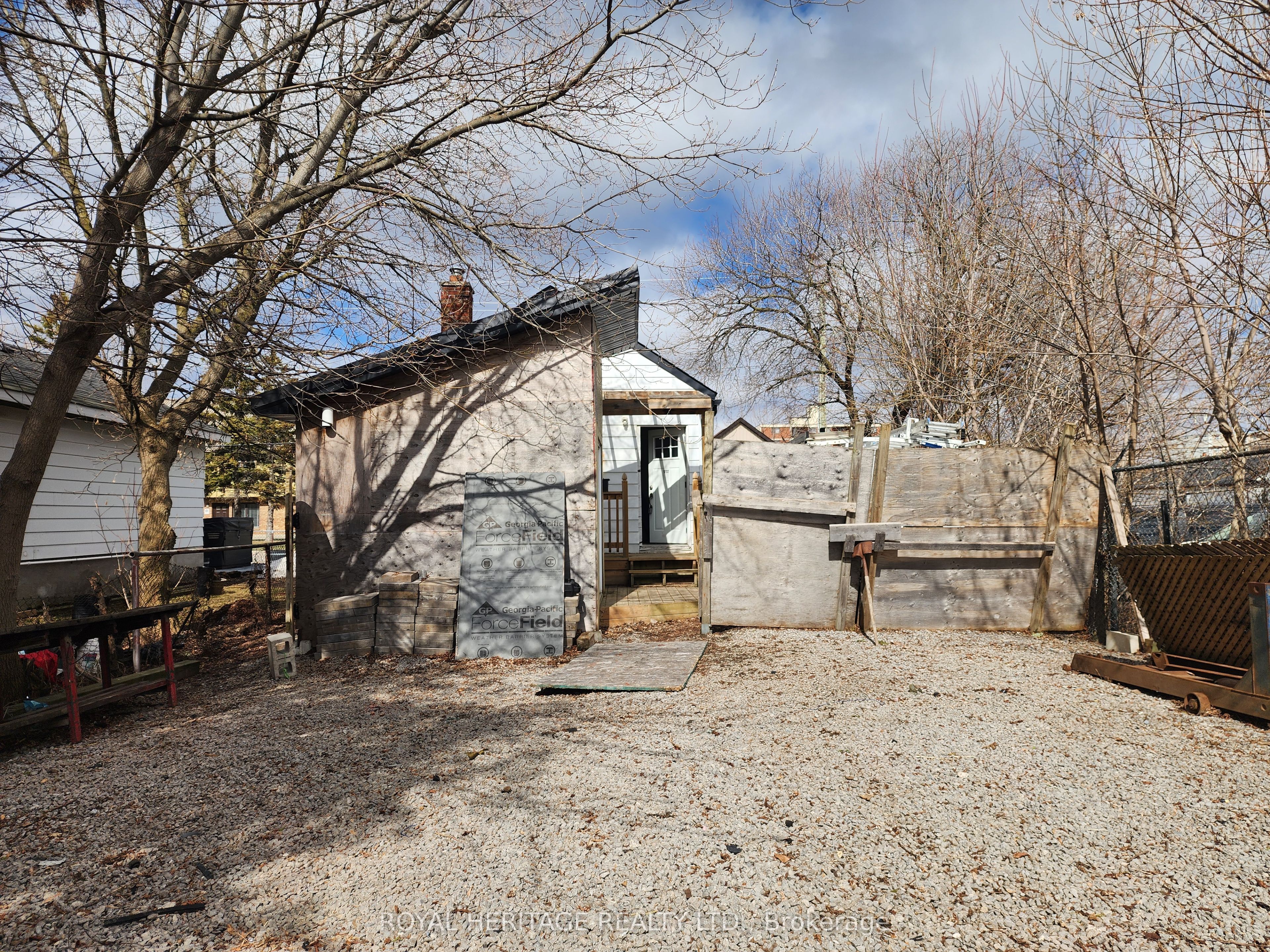 Additional image 6 of 203 Valencia Road, Oshawa, ON, L1J 1P2