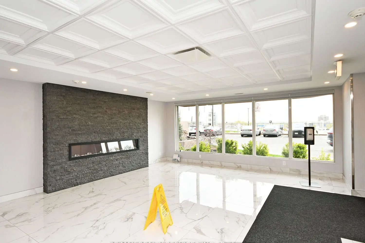 115 Hillcrest Avenue 14