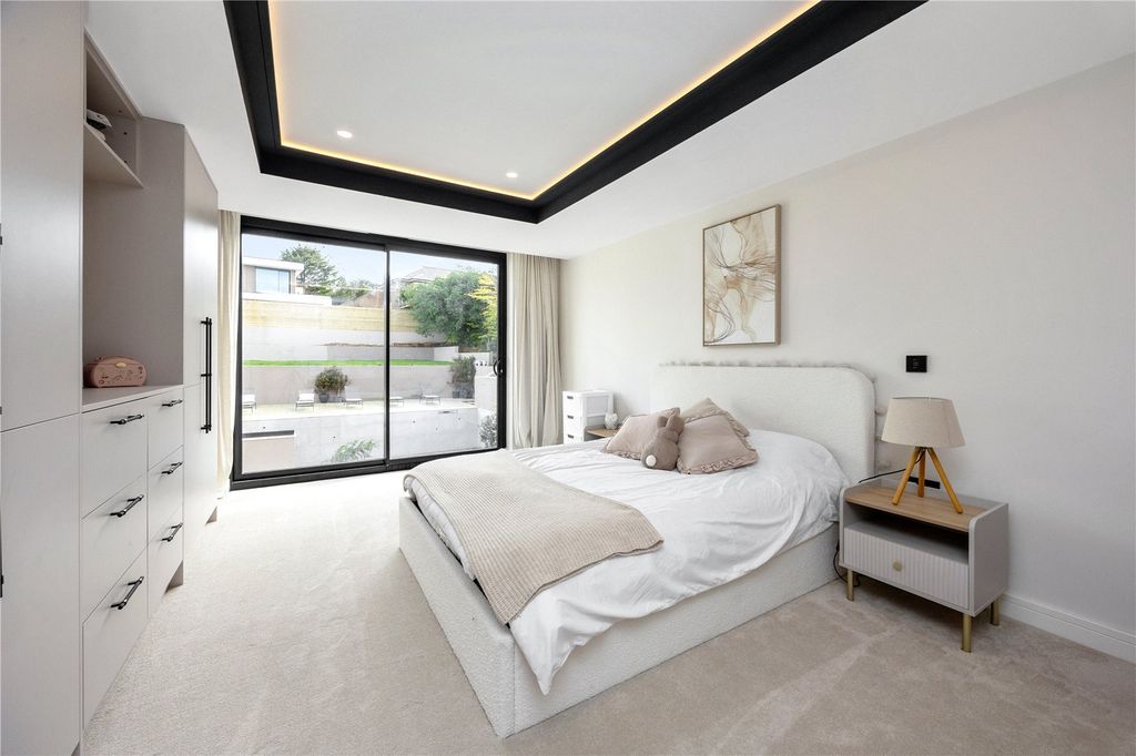 Additional image 16 of 5 bed detached house for saleHill Brow, Hove, East Sussex BN3