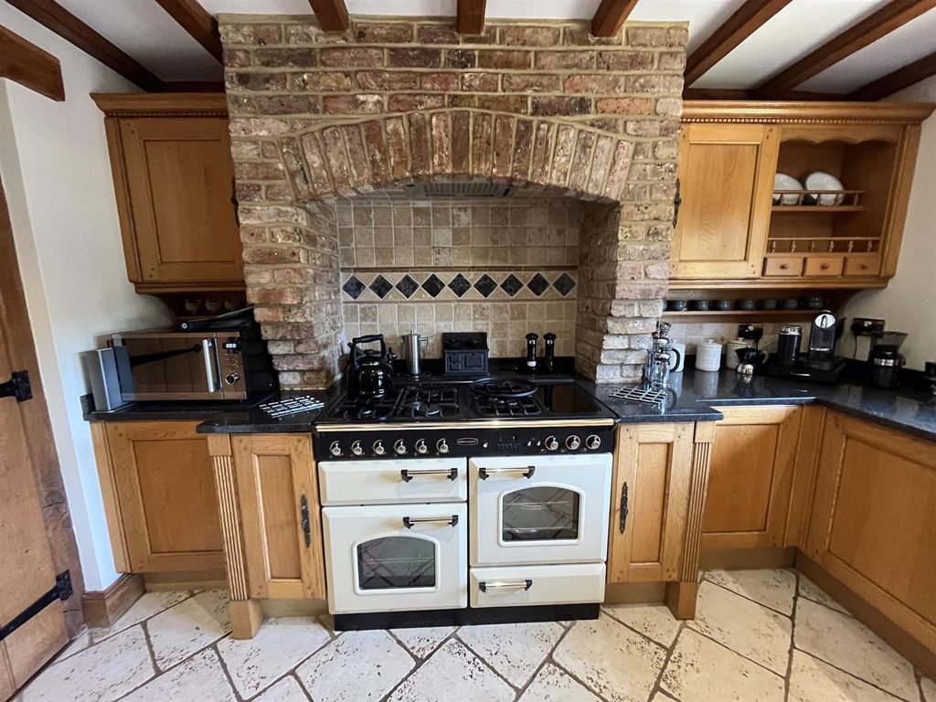 Additional image 2 of 4 bed detached house for saleStreet End Lane, Broad Oak, Heathfield TN21