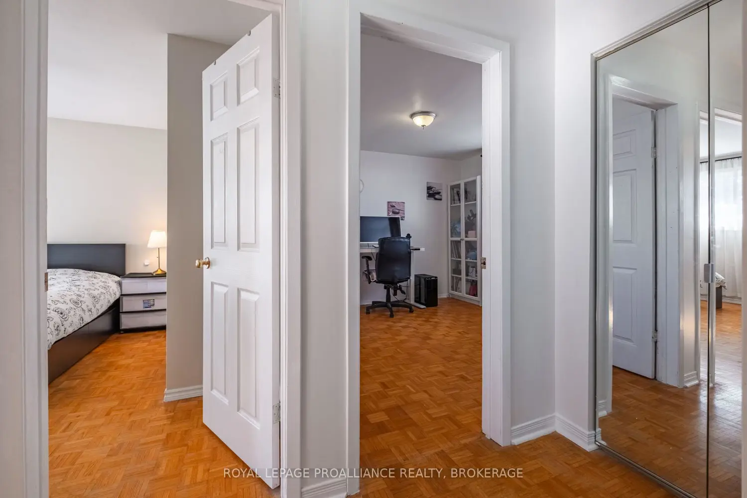 Additional image 10 of 687 Harrow Place