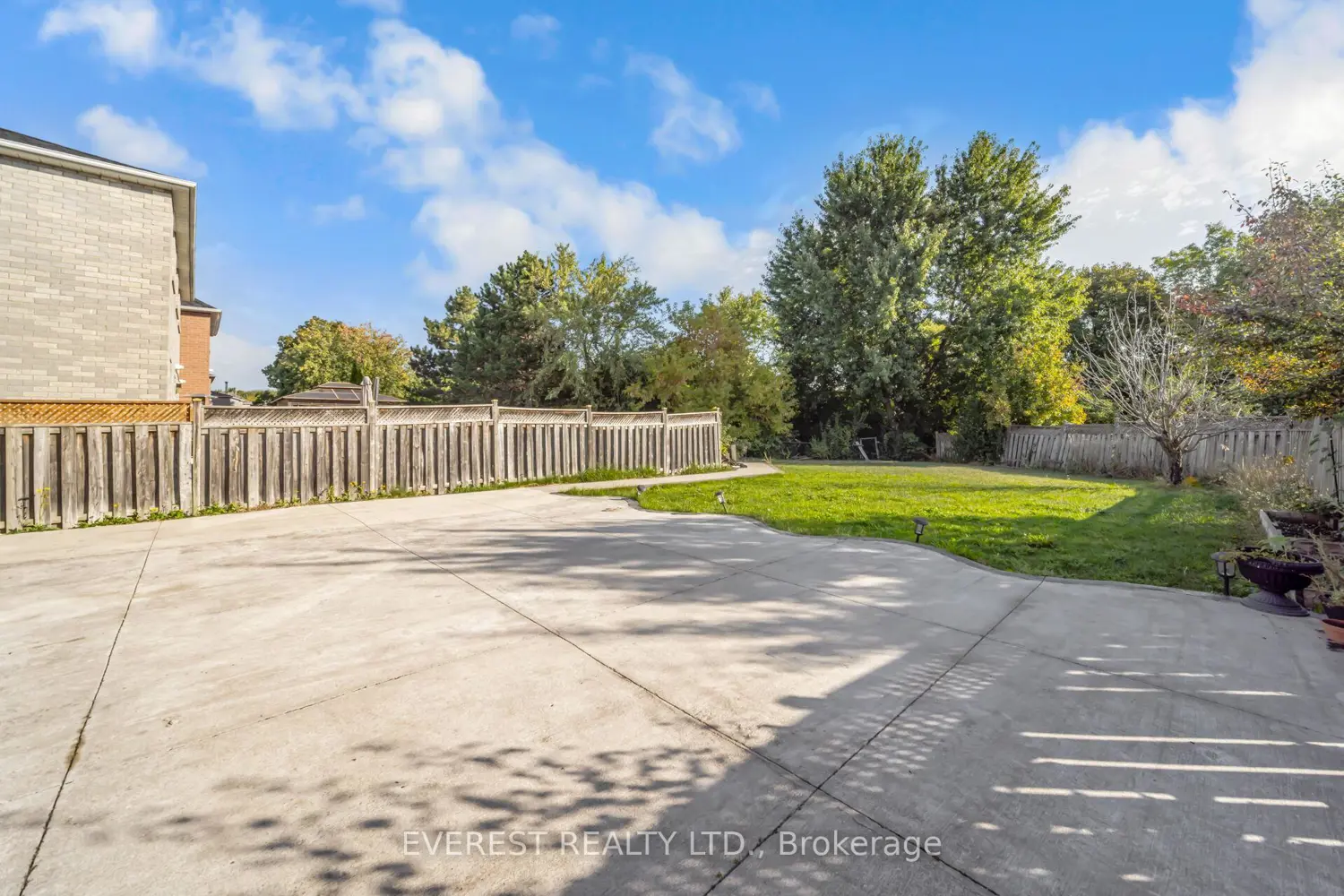 Additional image 19 of 96 Ravenswood Drive