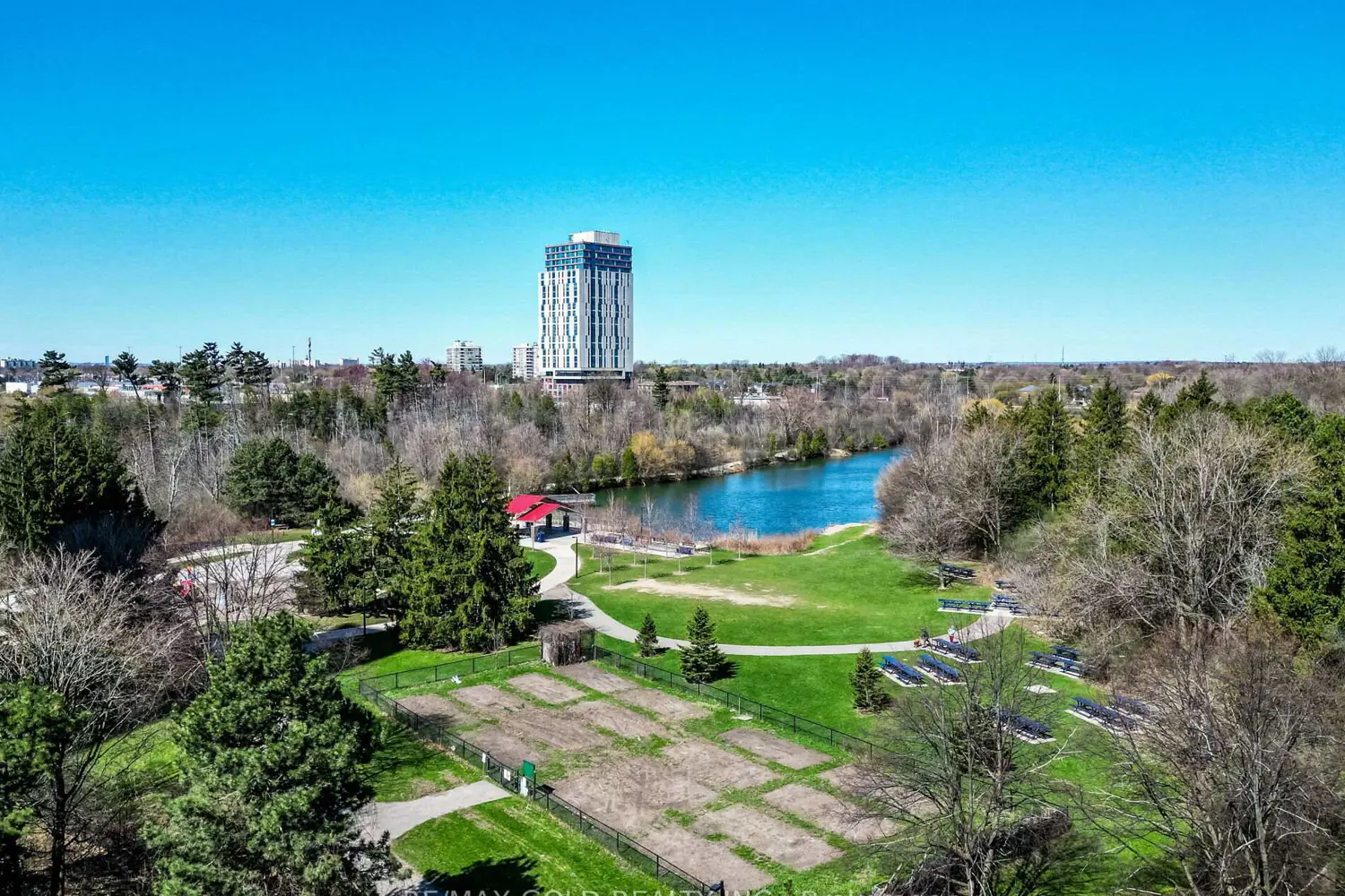 Additional image 4 of 4 Lisa Street 610