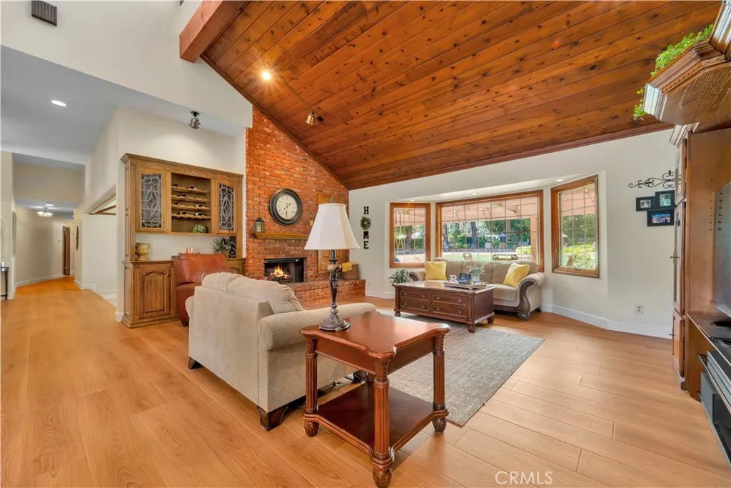 Additional image 10 of 15883 Condor Ridge Rd, Canyon Country, CA 91387