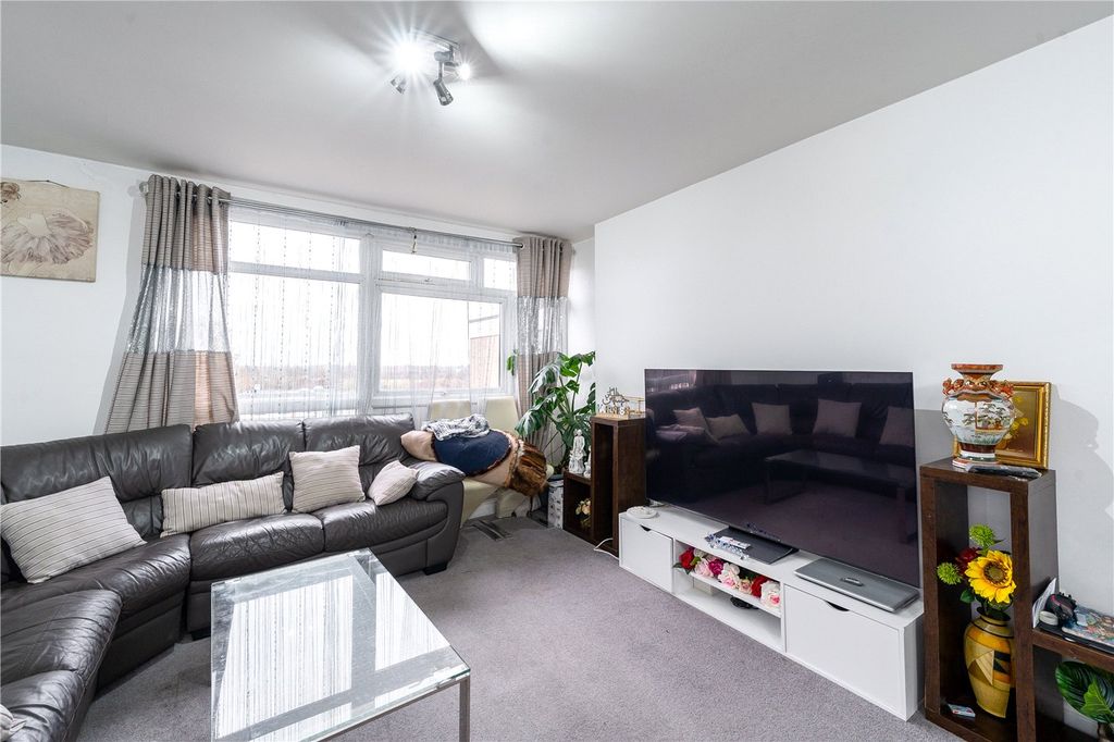 Additional image 4 of 2 bed flat for saleBeechcroft Manor, Weybridge, Surrey KT13