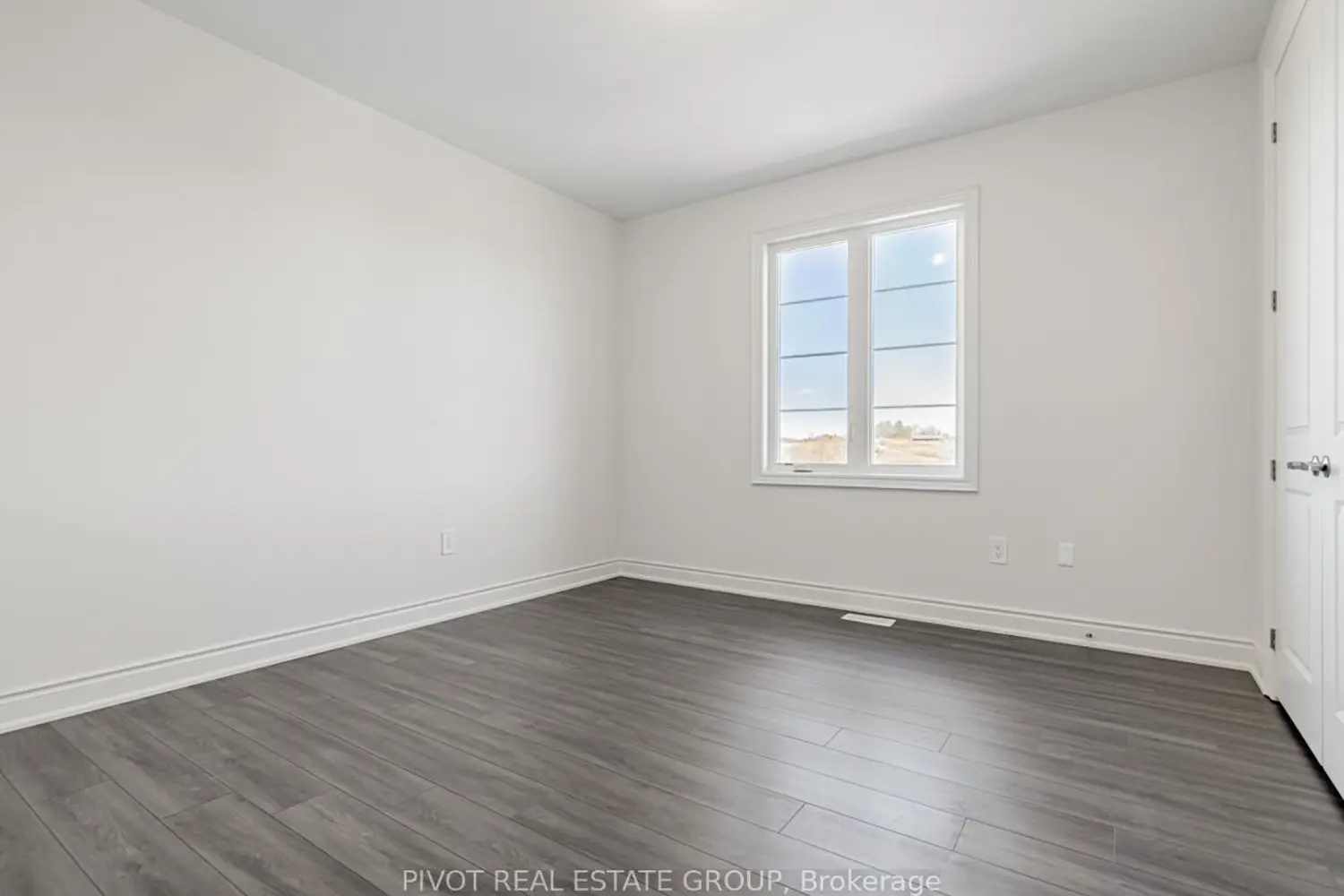 Additional image 15 of 16 Rowe Street
