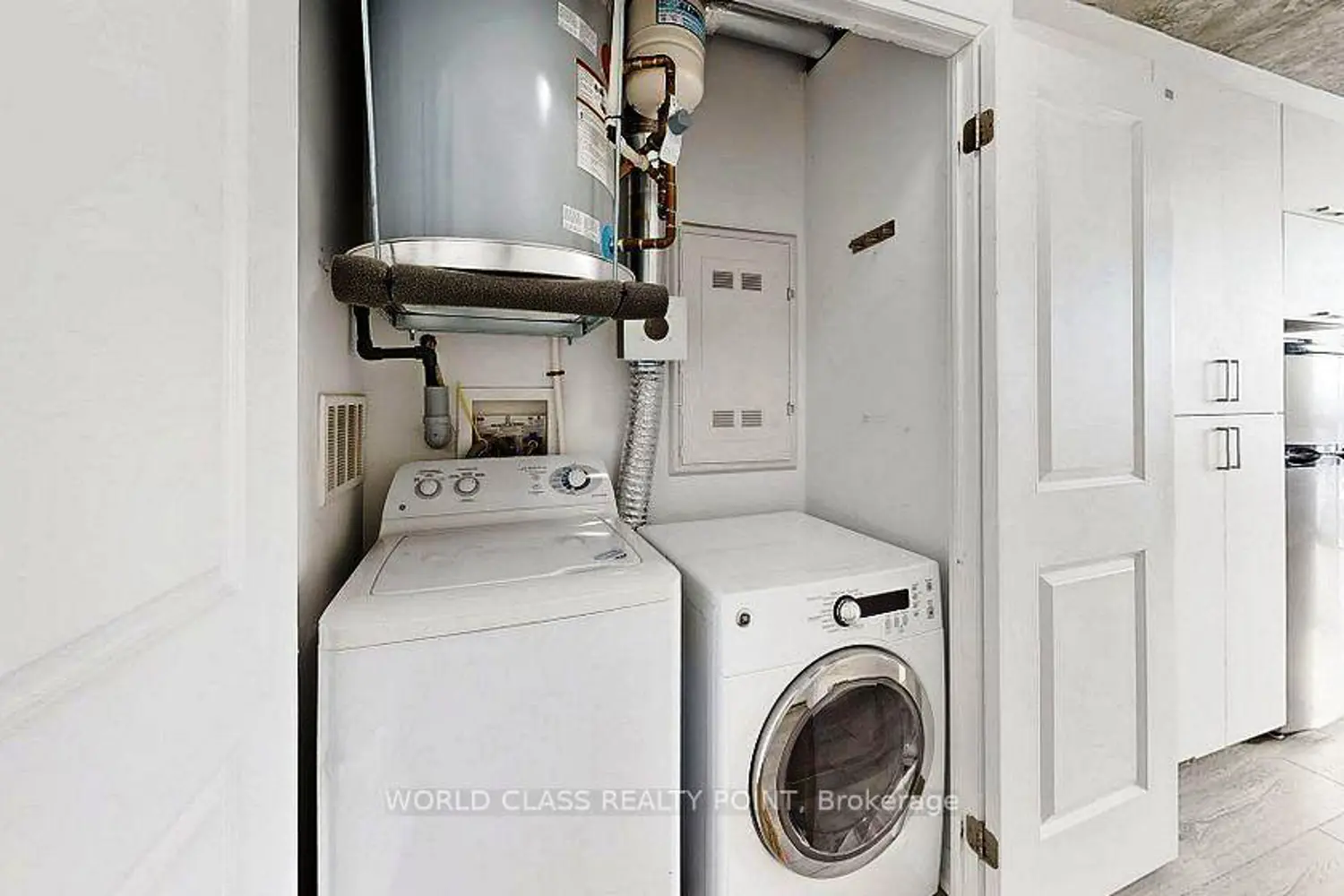 Additional image 13 of 1900 Simcoe Street 633