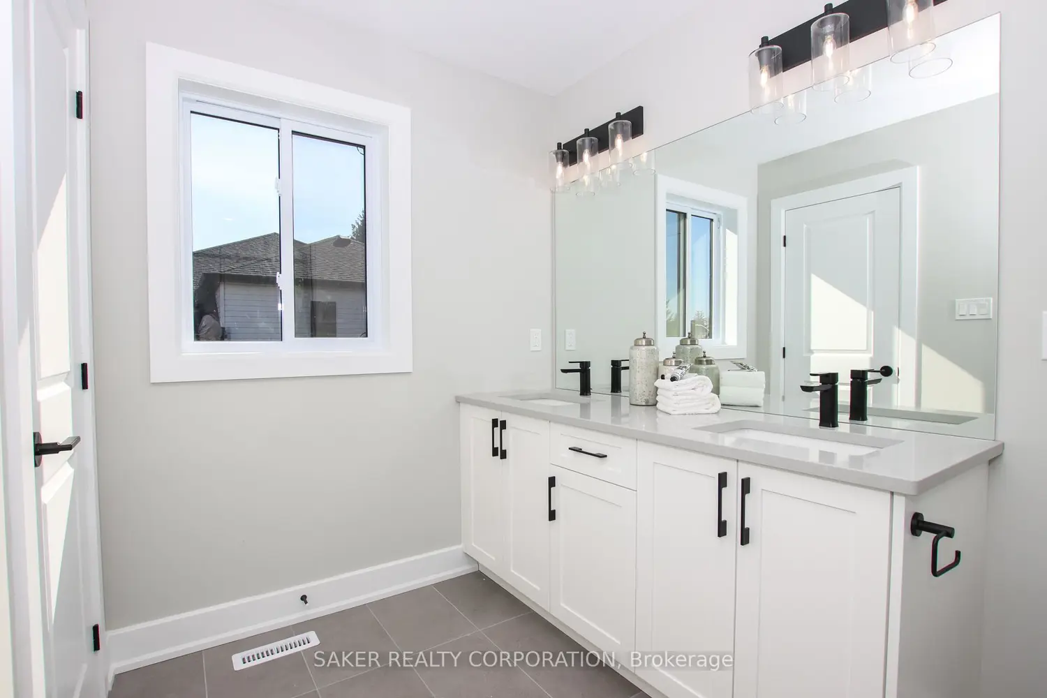 Additional image 15 of 573 Regent Street