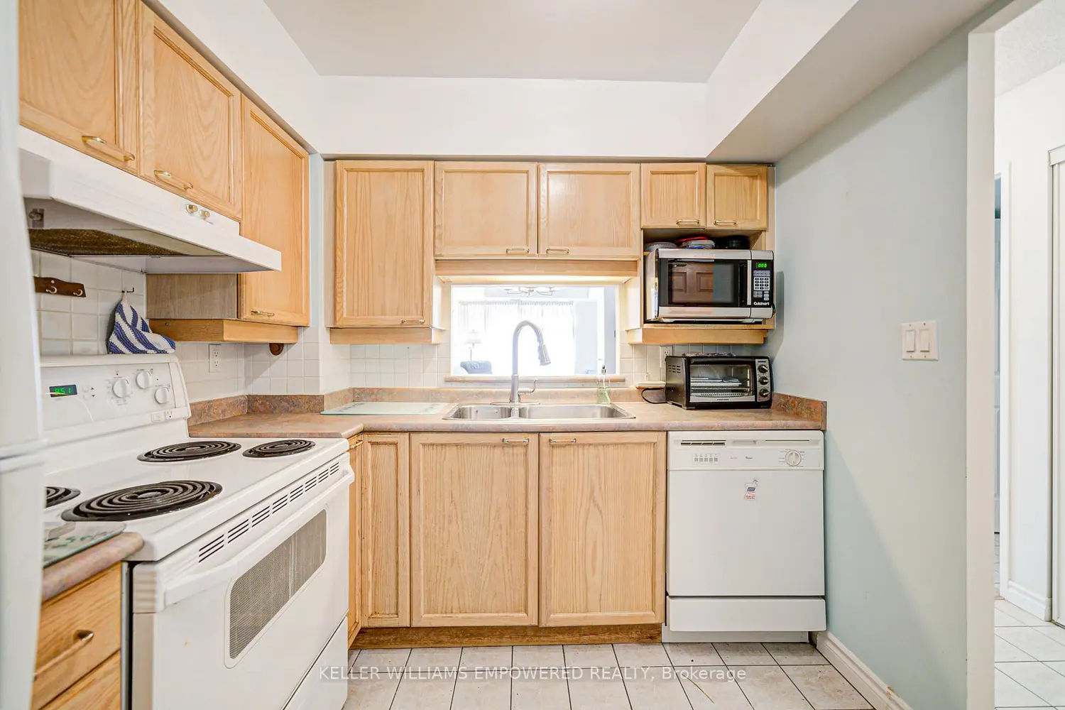 Additional image 13 of 115 Bonis Avenue 410