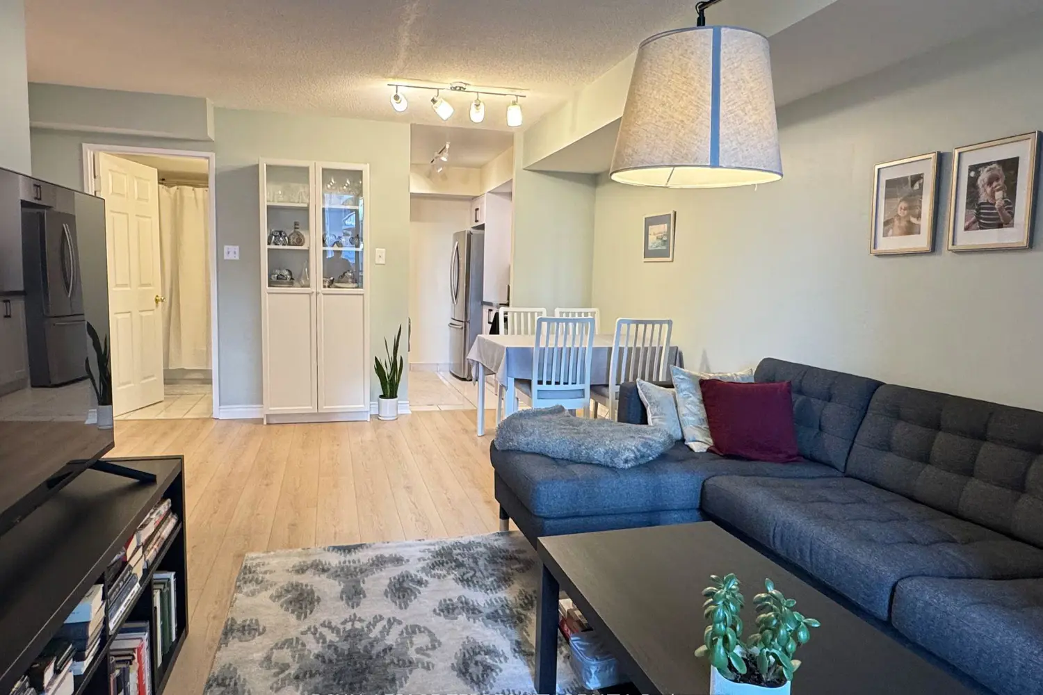 Additional image 4 of 256 Doris Avenue 601