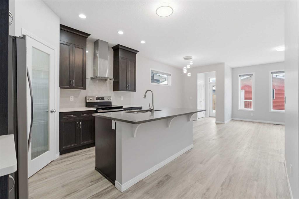 Additional image 6 of 730 Redstone Drive NE, Calgary, AB, T3N 1K9