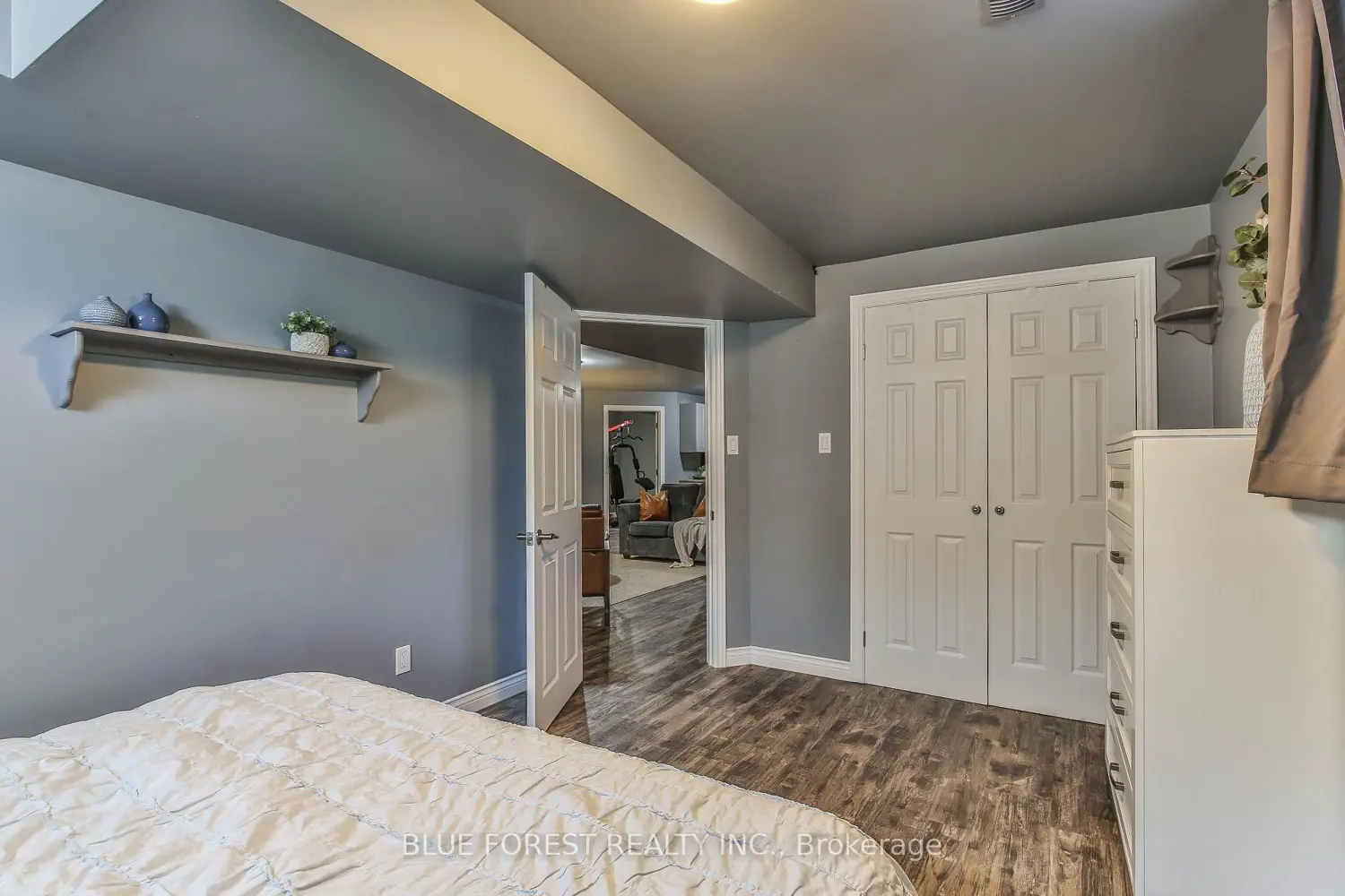 Additional image 13 of 50000 Dingle Street