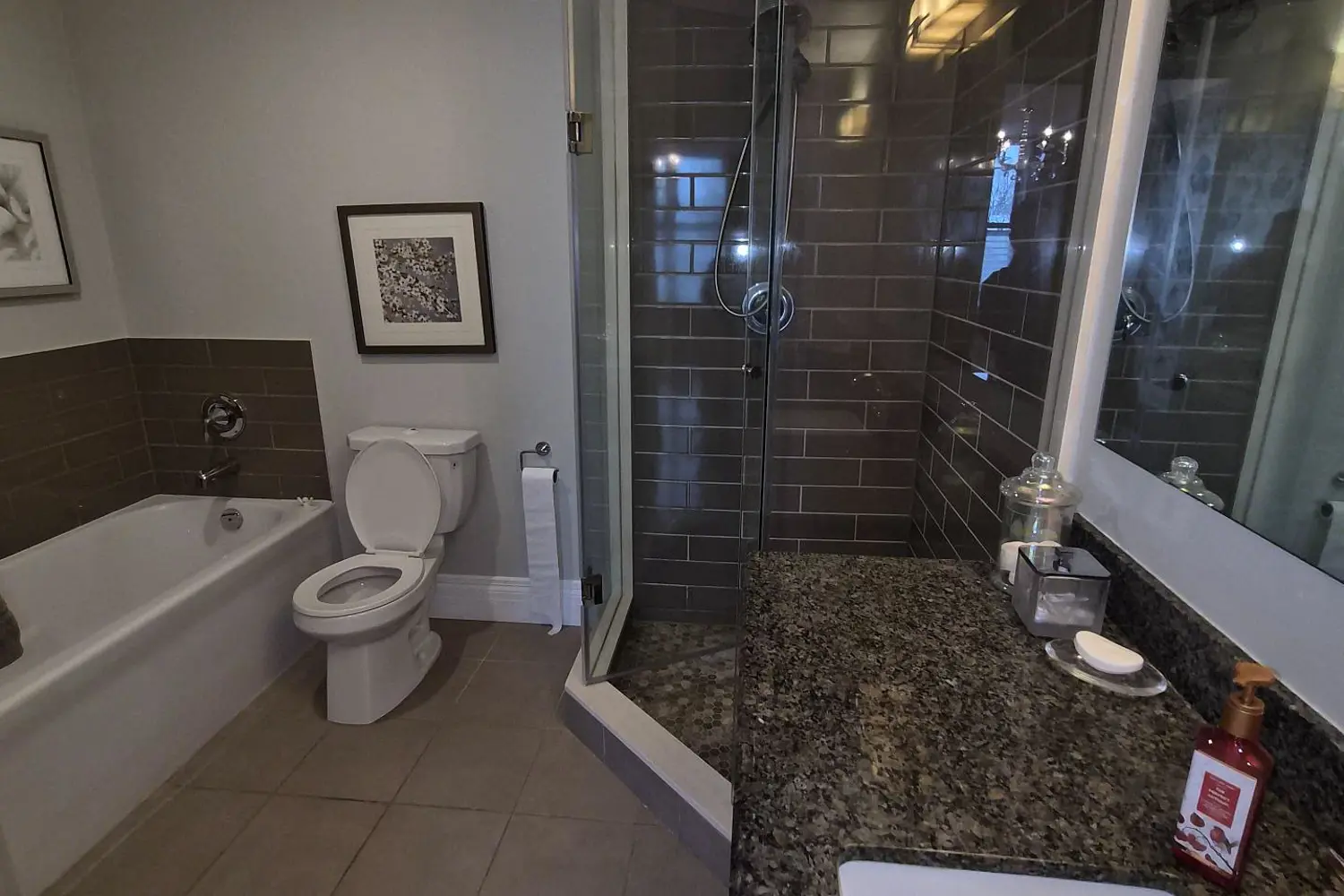 Additional image 4 of 68 Main Street 329