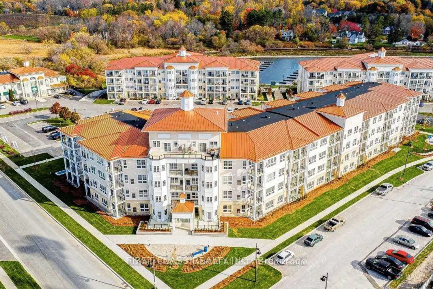 Additional image 4 of 50 Lakebreeze Drive 317