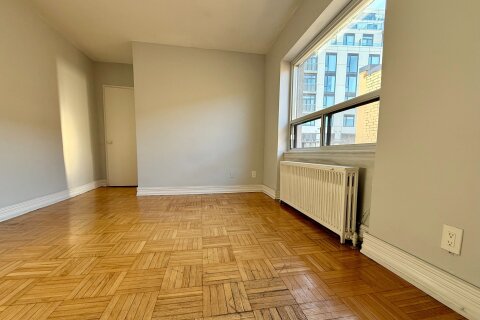 Additional image 6 of 113-2770 Yonge Street, Toronto, ON, M4N 2J3