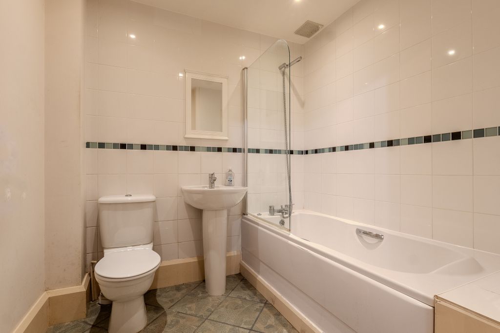 Additional image 13 of 2 bed flat for saleFrome Court, Bartestree, Hereford HR1