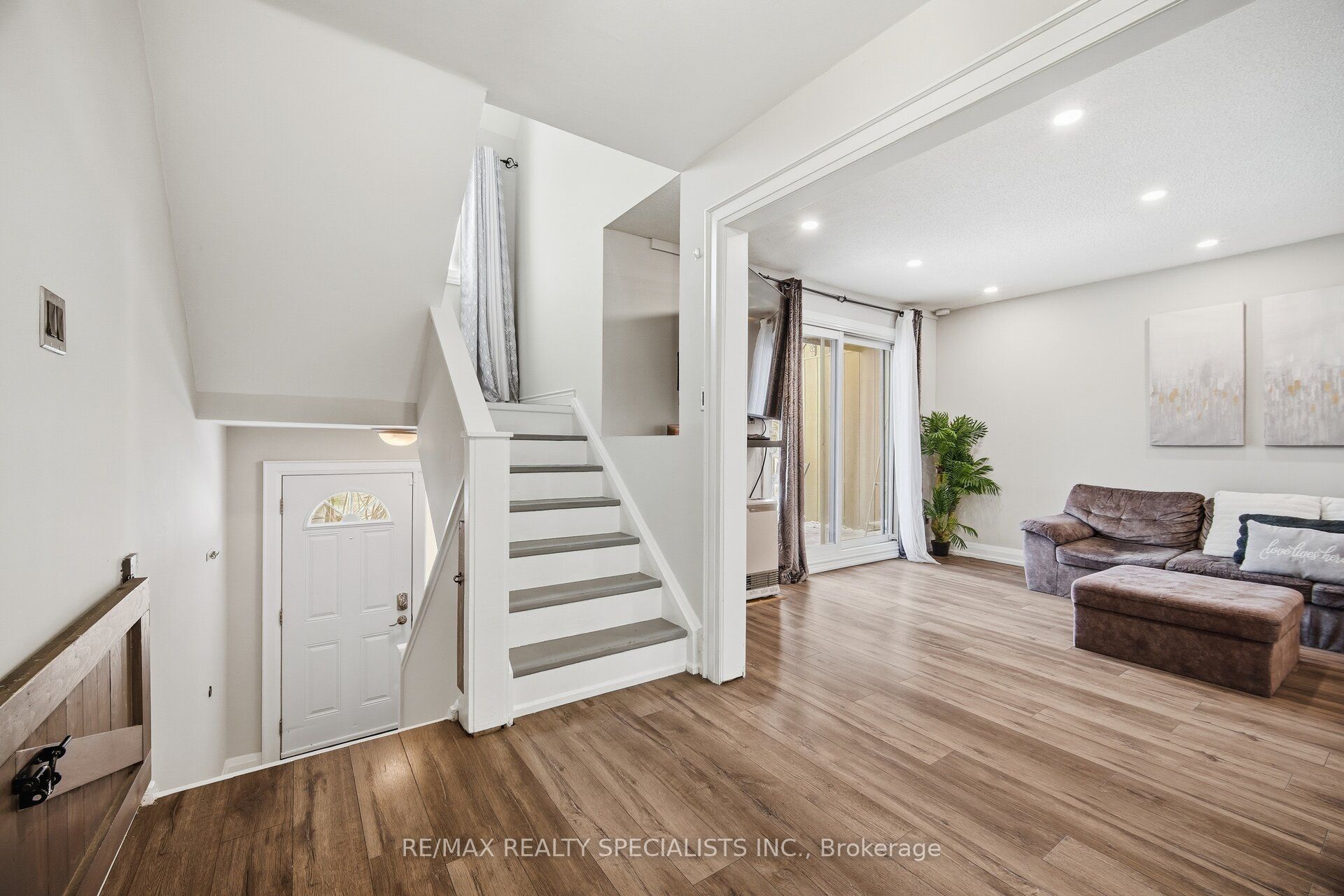 Additional image 3 of 19-6780 Formentera Avenue, Mississauga, ON, L5N 2L1