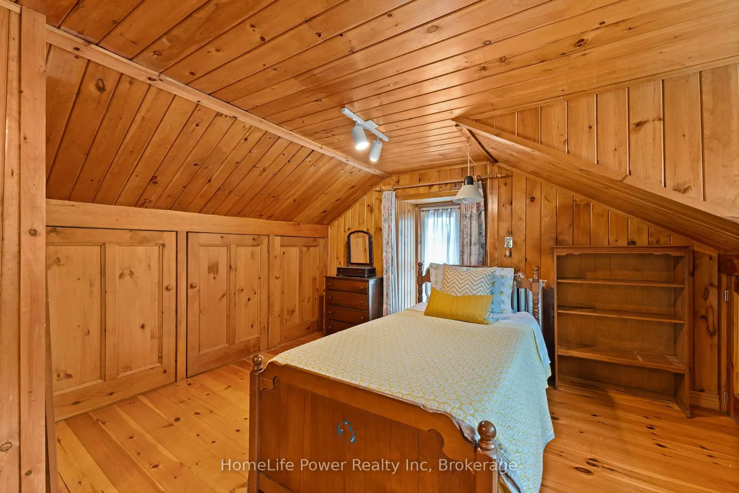 Additional image 13 of 2 Alwington Avenue