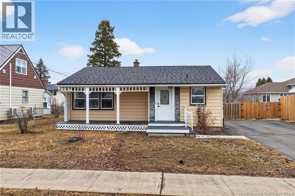 Additional image 2 of 33 Hows Crescent, Moncton, NB, E1E1S9