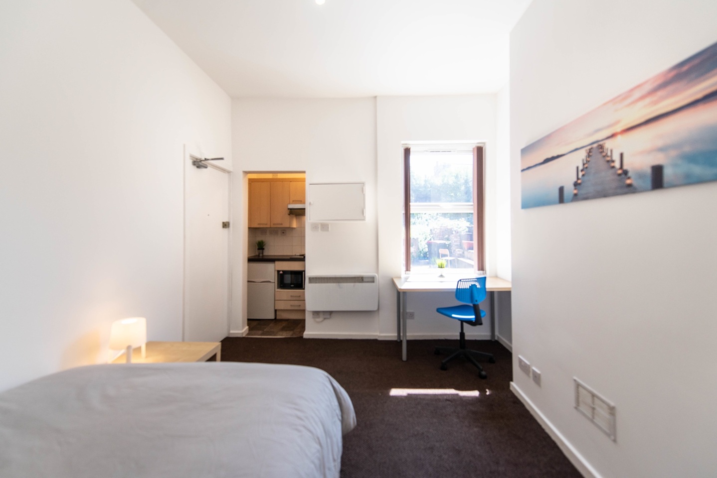 Additional image 3 of Bedsit, Gilda Brook Road, M30, N1 7GU