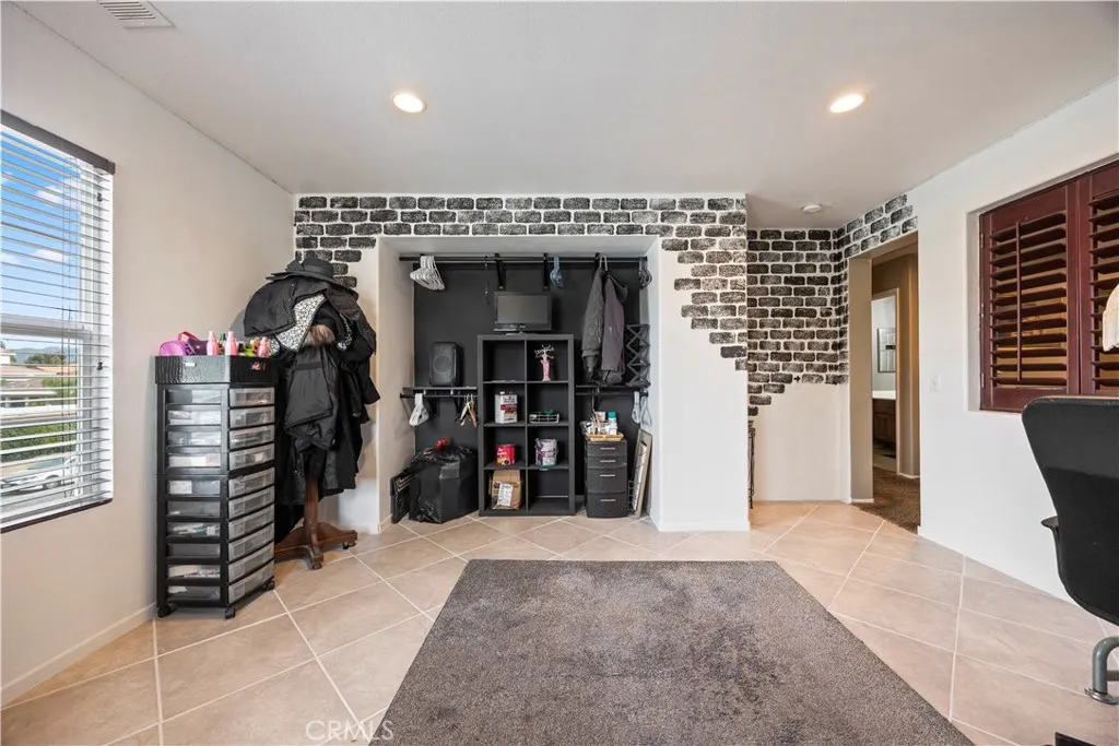 Additional image 16 of 28675 Suffolk Downs Way, Moreno Valley, CA 92555