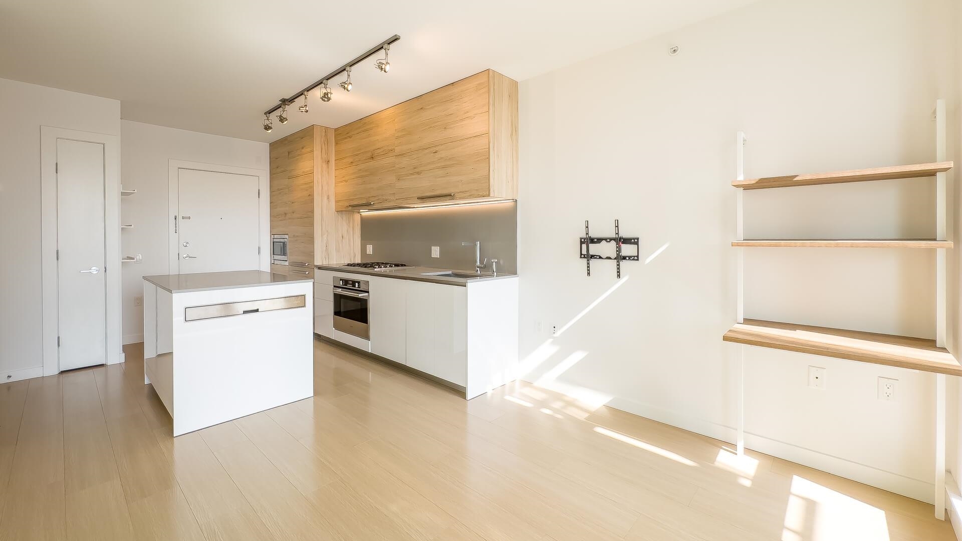 Additional image 3 of 1102-2378 Alpha Avenue, Burnaby, BC, V5C 5L2