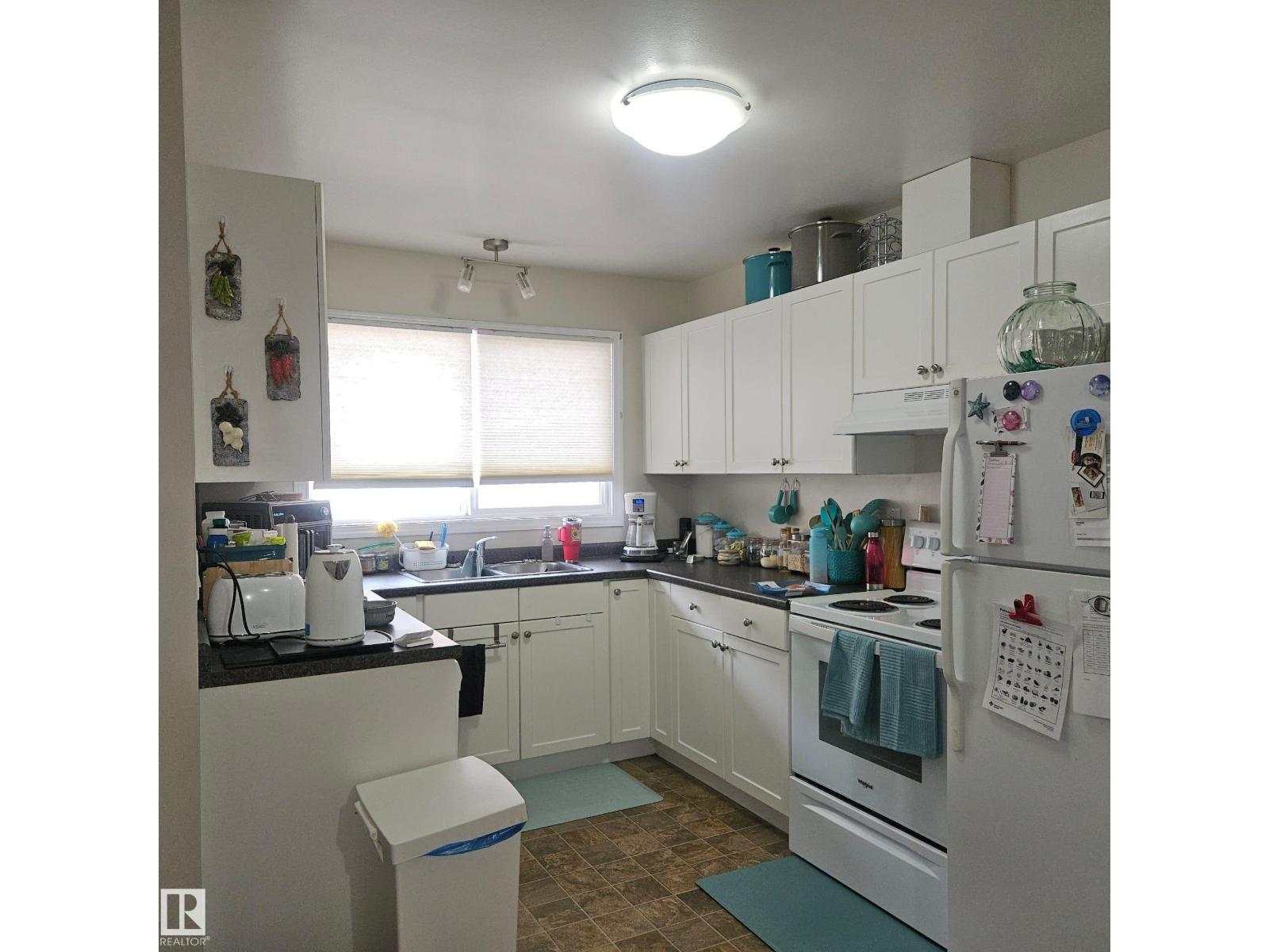 Additional image 6 of 8315 69 Avenue NW, Edmonton, AB, T6C0A1