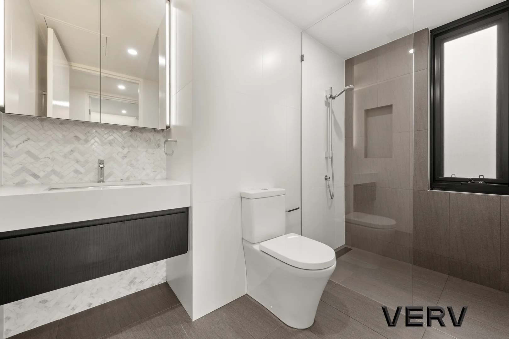 Additional image 11 of 18/7 State Circle, Forrest ACT 2603