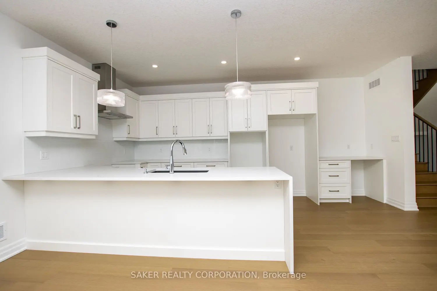 Additional image 2 of 536 Regent Street