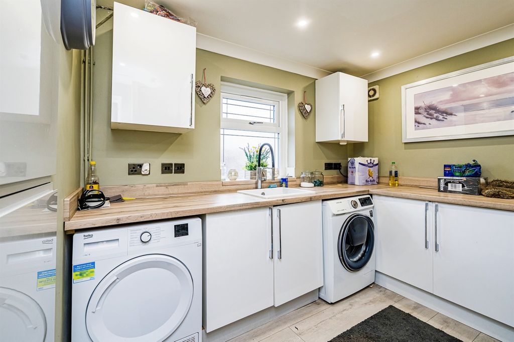 Additional image 4 of 3 bed semi-detached house for saleTozer Street, Tipton DY4