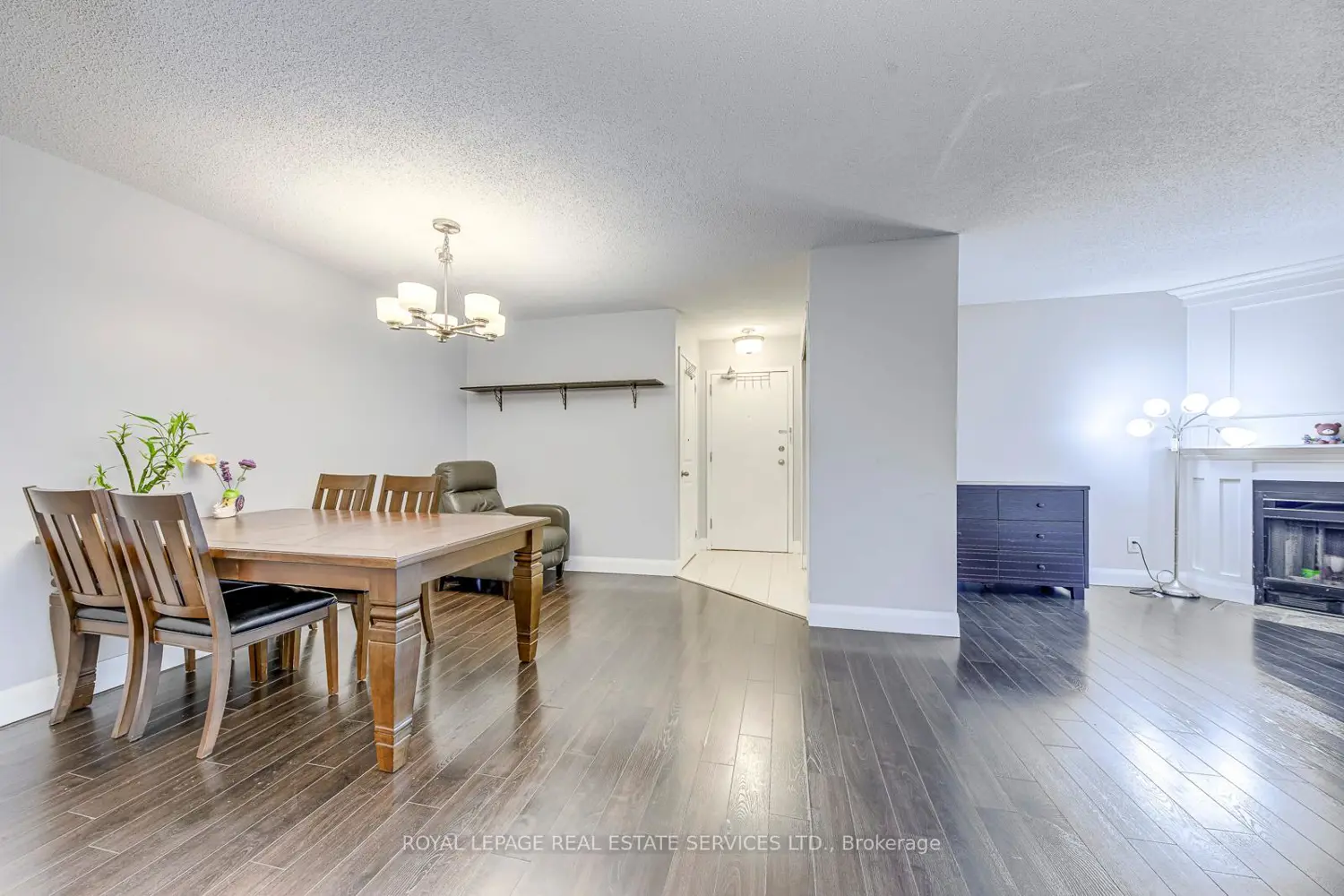 Additional image 7 of 1450 Glen Abbey Gate 911