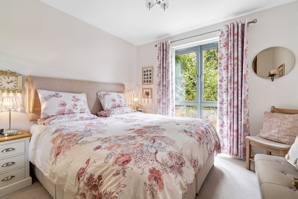 Additional image 8 of 2 bed flat for saleSandford Court, Humphris Place, Cheltenham GL53