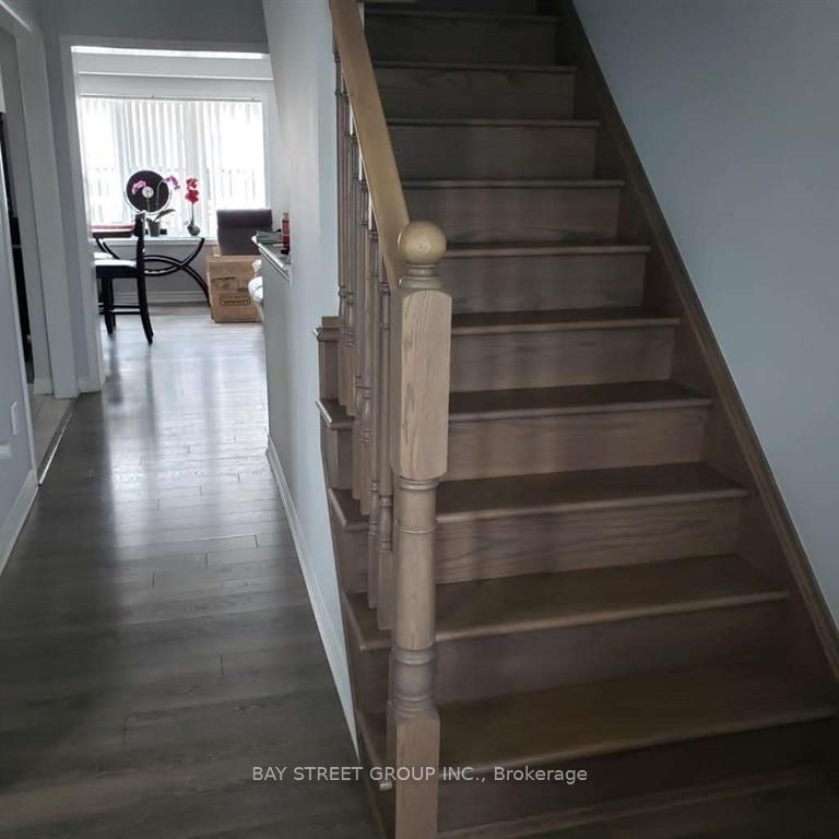 Additional image 3 of 1574 Farmstead Drive, Milton, ON, L9E 0A4