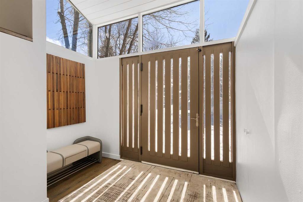 Additional image 3 of 4 Varview Place NW, Calgary, AB, T3A 0G5