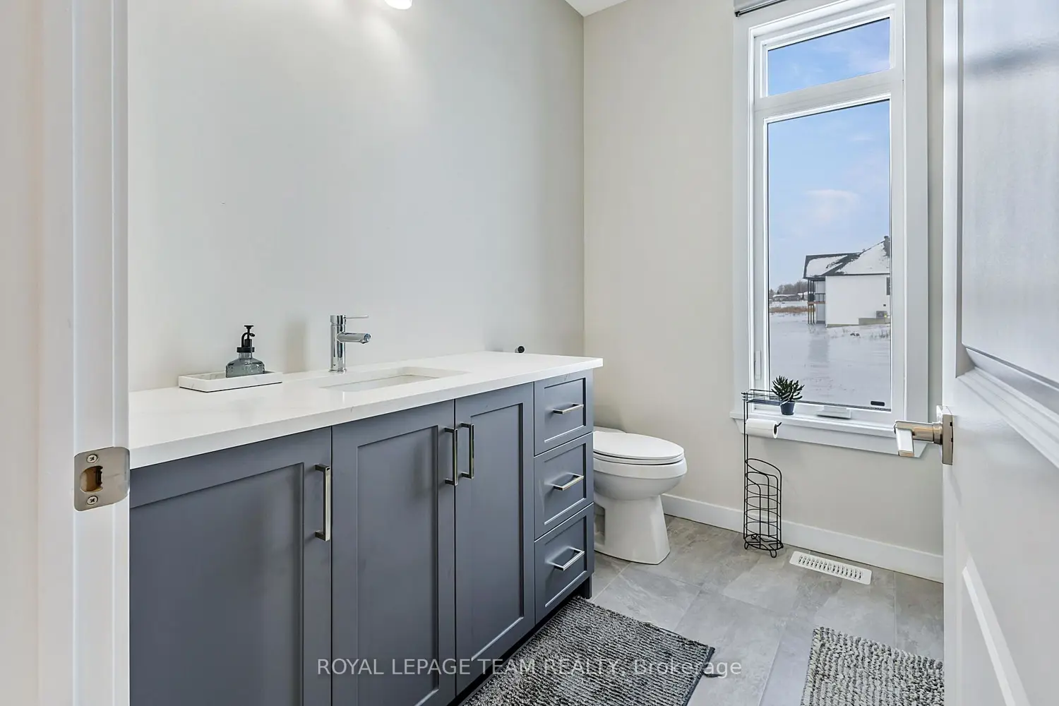 Additional image 10 of 224 Trudeau Crescent